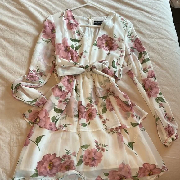 PrettyLittleThing Dresses Pretty Little Thing White And Pink